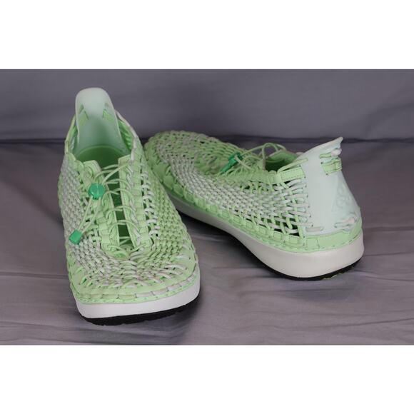 Nike ACG Watercat Plus Shoes Mens Size 13.5 Green Woven Sandal Hiking FN5202-300
